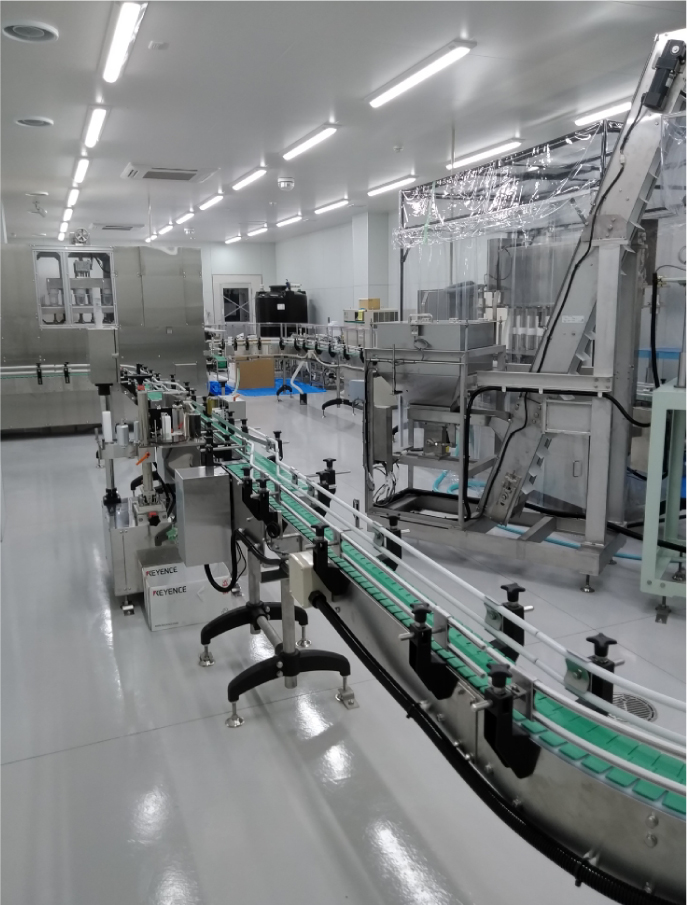 300ml〜2L兼用ボトル充填ライン