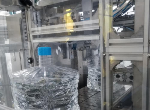 マルチ大型ボトル・小型充填装置